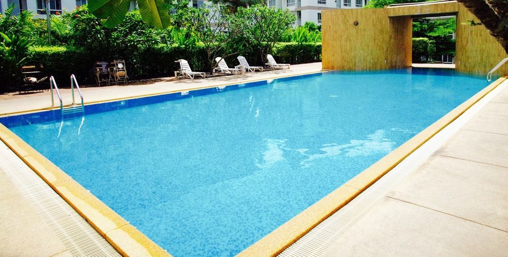 J. Park Hotel 春武里 外观 照片